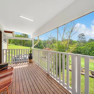 Pet Friendly Cozy Holiday home Woombye